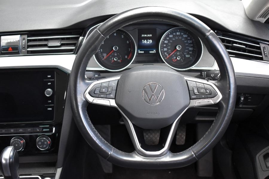 Used Volkswagen Passat 2022 for sale - 76645798: Photo 10