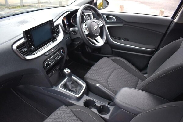 Used Kia XCeed 2020 for sale - 76227829: Photo 3