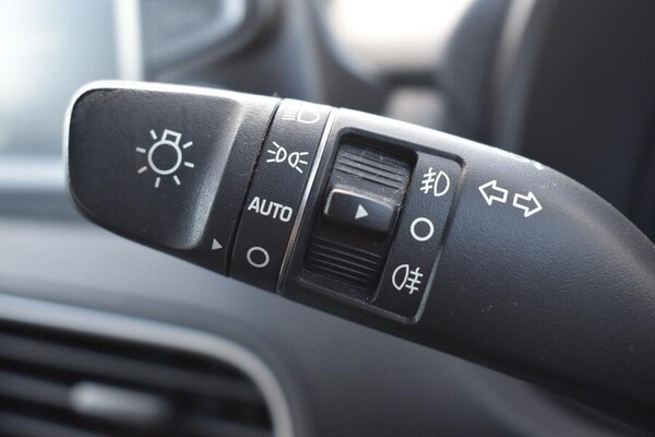 Used Hyundai KONA 2018 for sale - 76190035: Photo 12