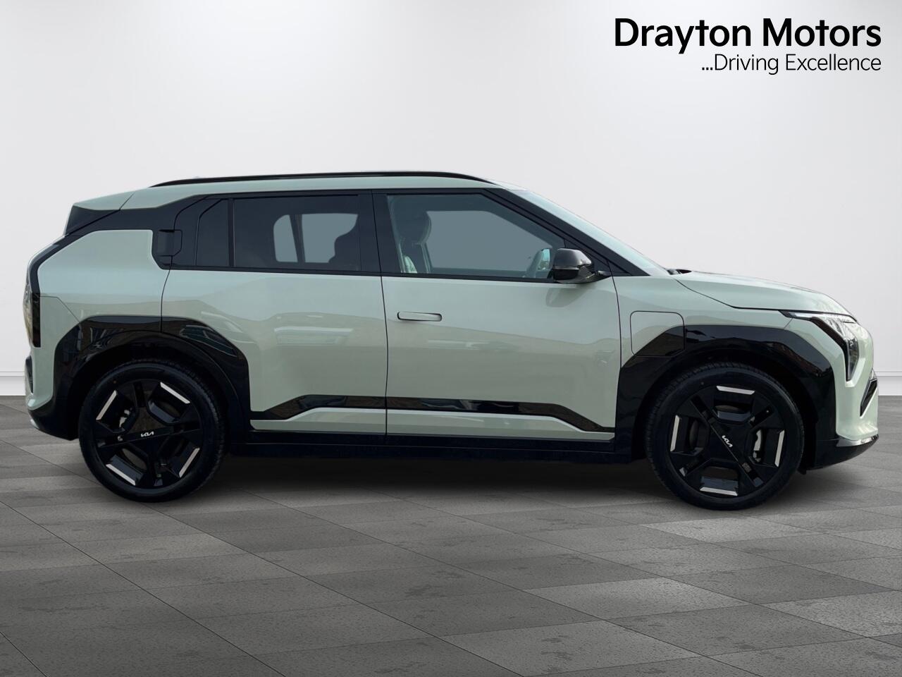 Used Kia EV3 2025 for sale - 77573940: Photo 10