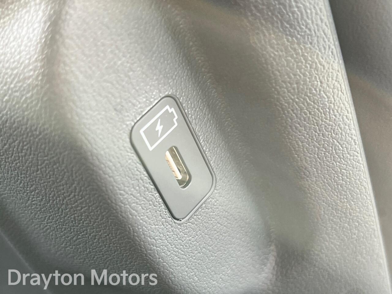 Used Kia EV3 2025 for sale - 77573940: Photo 36