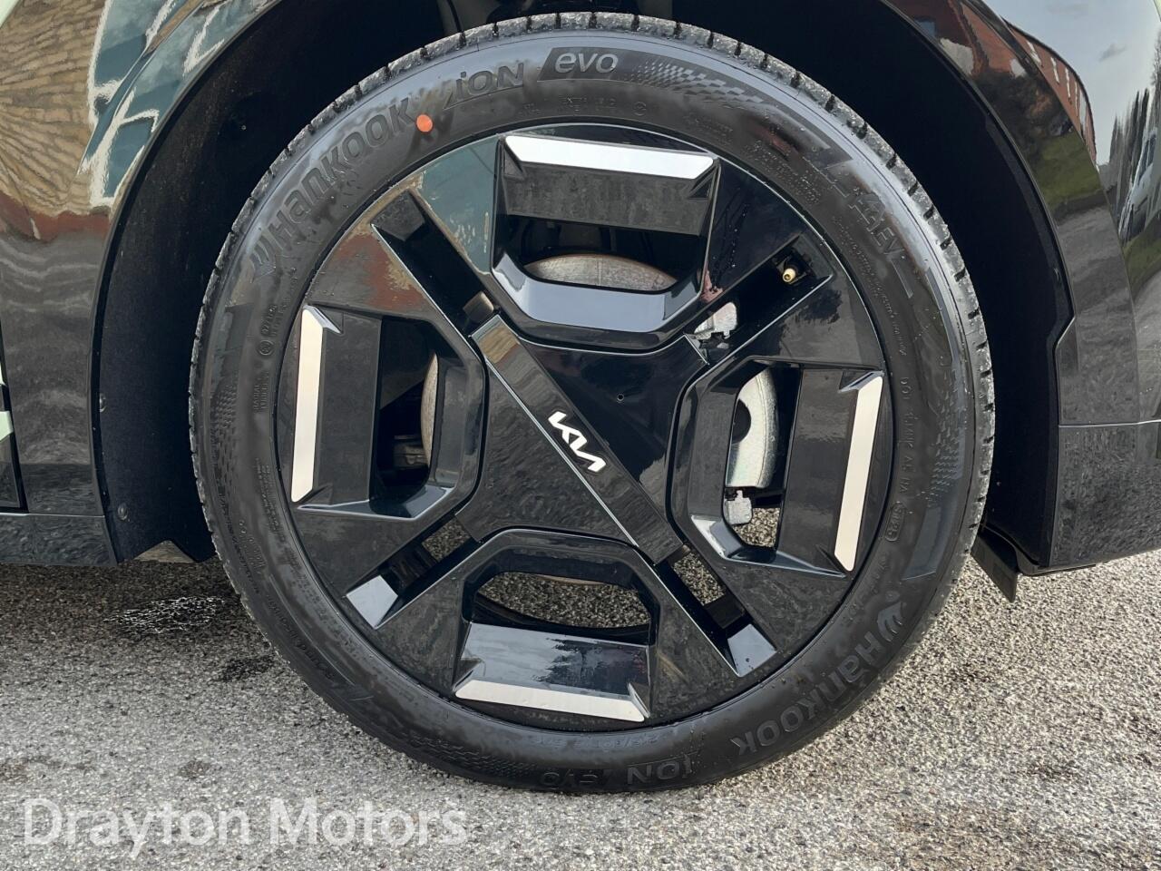 Used Kia EV3 2025 for sale - 77573940: Photo 42