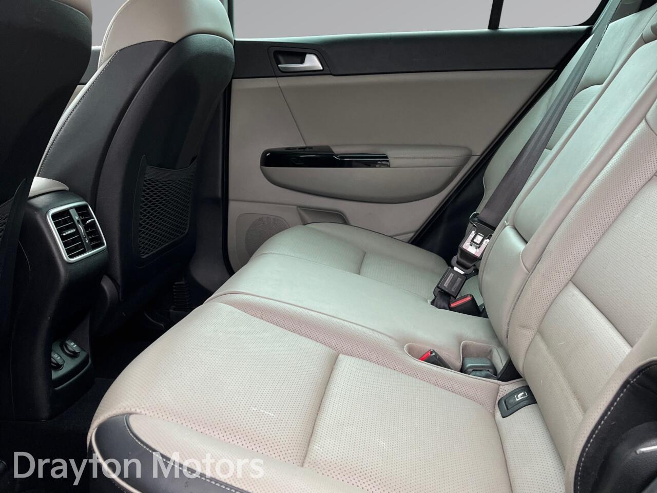 Used Kia Sportage 2020 for sale - 77993697: Photo 12