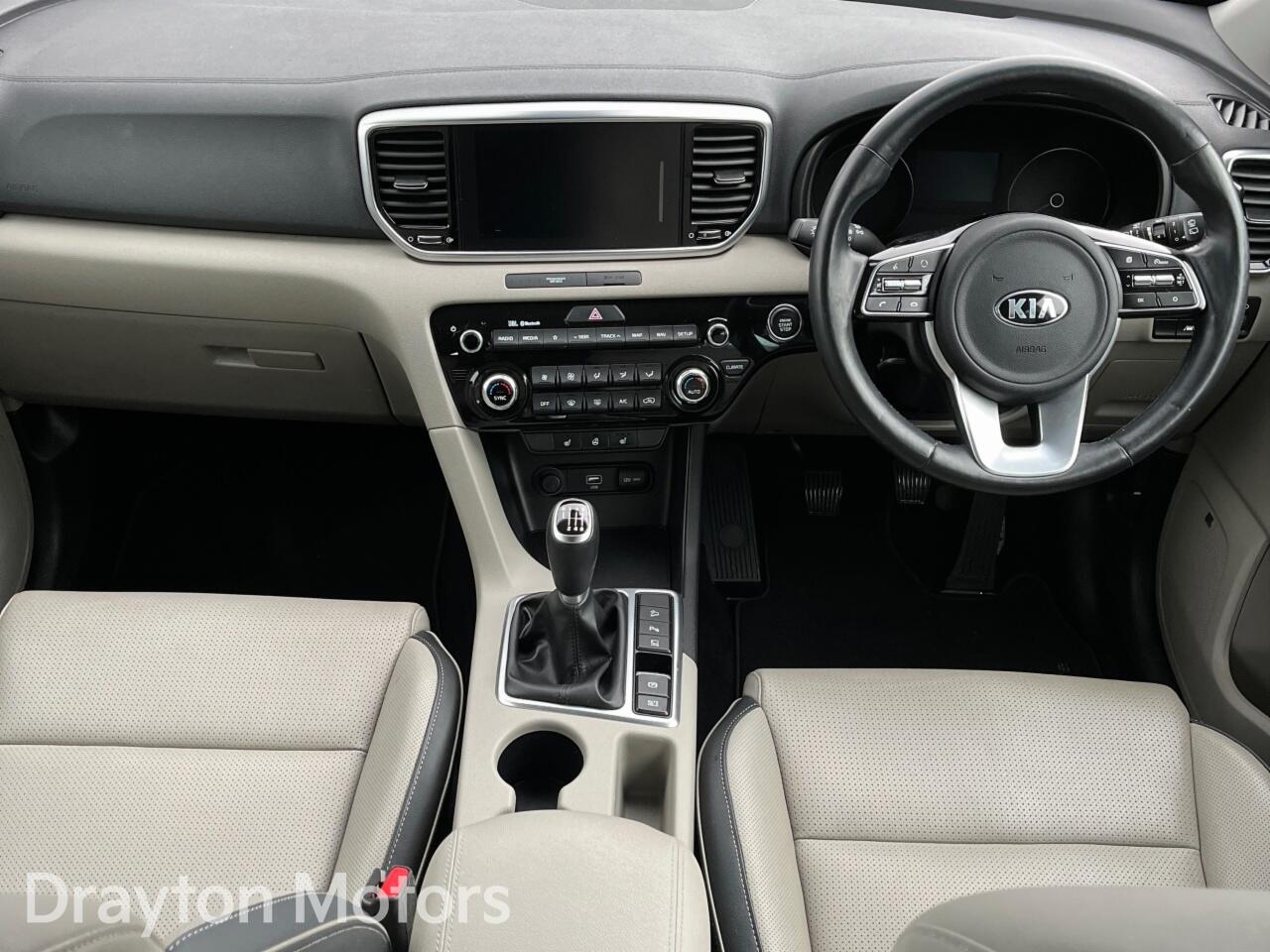 Used Kia Sportage 2020 for sale - 77993697: Photo 2