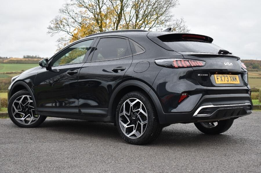 Used Kia XCeed 2023 for sale - 76388661: Photo 3