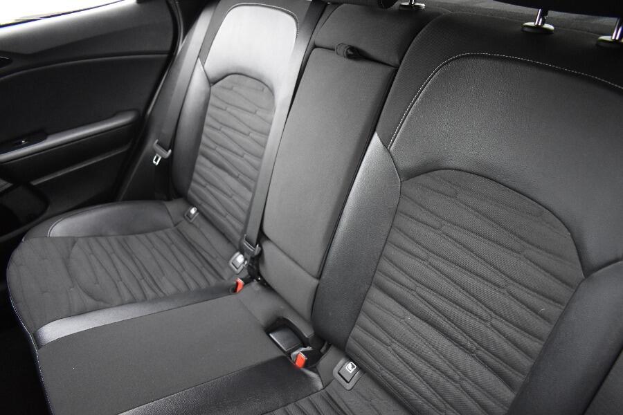 Used Kia XCeed 2023 for sale - 76388661: Photo 8