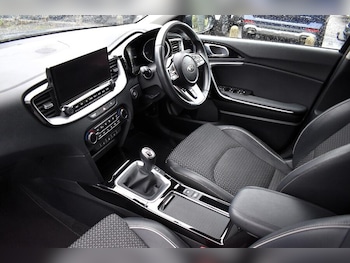 Used Kia XCeed 2021 for sale - 76166958: Photo 3