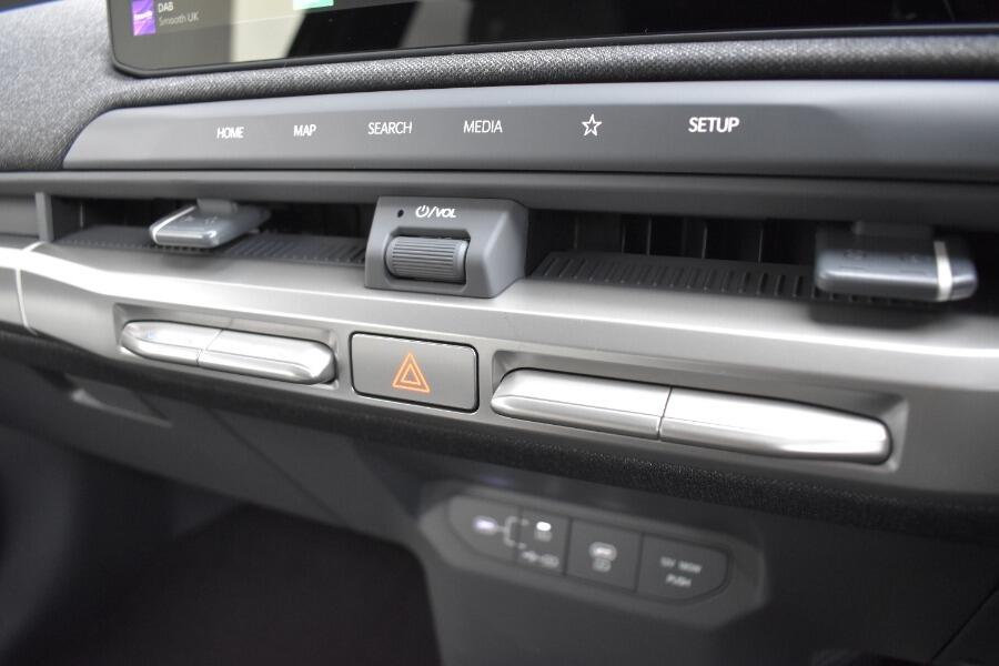 Used Kia EV3 2025 for sale - 76619630: Photo 29