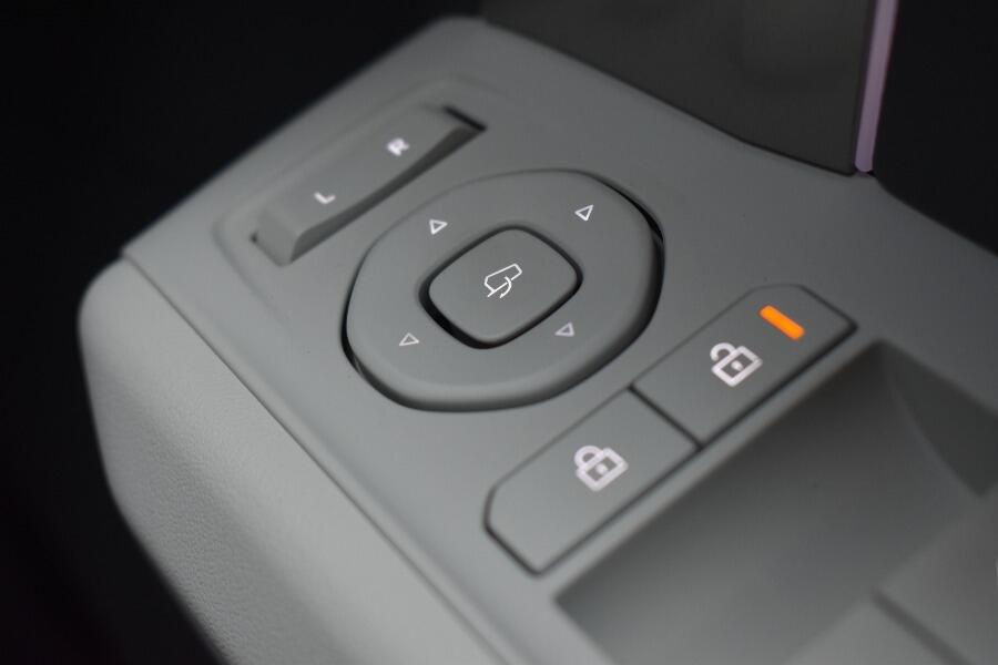 Used Kia EV3 2025 for sale - 76619630: Photo 38