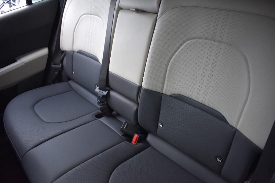 Used Kia EV3 2025 for sale - 76619630: Photo 8