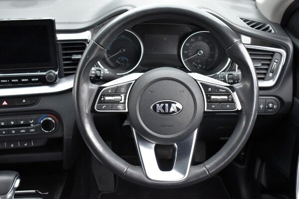 Used Kia XCeed 2020 for sale - 76215250: Photo 11