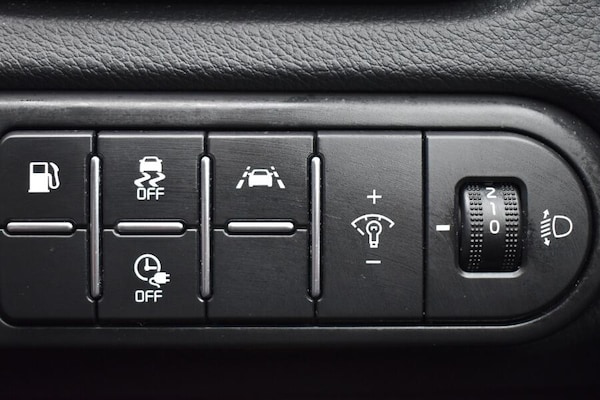 Used Kia XCeed 2020 for sale - 76215250: Photo 32