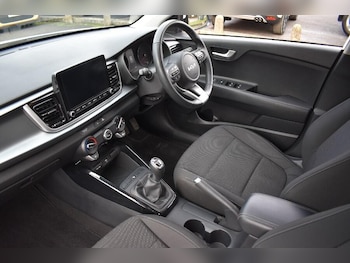 Used Kia Rio 2023 for sale - 77345178: Photo