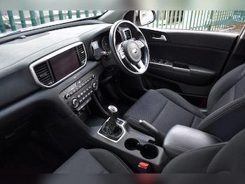 Used Kia Sportage 2021 for sale - 75756481: Photo