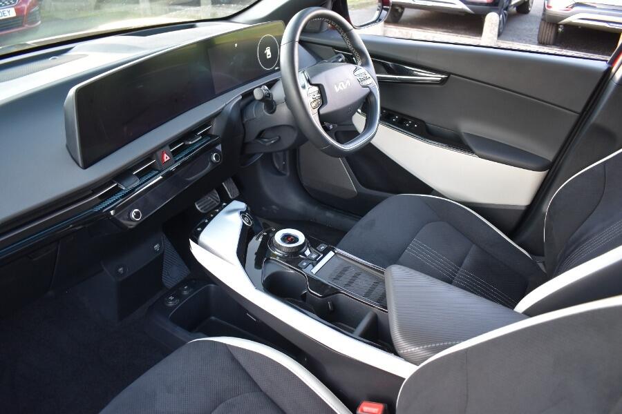 Used Kia EV6 2023 for sale - 77359152: Photo 2