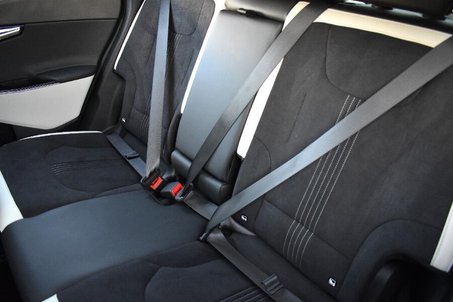 Used Kia EV6 2023 for sale - 77359152: Photo 8