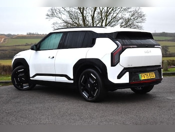 Used Kia EV3 2025 for sale - 77163225: Photo
