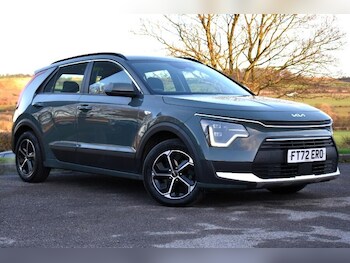 2023 (72) - 1.6 Hybrid 2 Suv 5dr Petrol Dct Euro 6 (s/s) (139 Bhp)