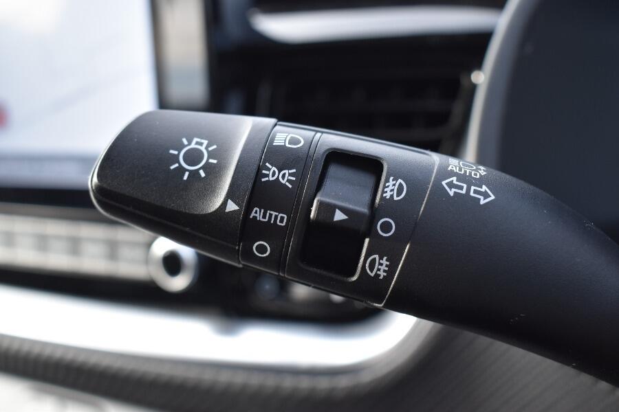 Used Kia Stonic 2025 for sale - 76689725: Photo 12