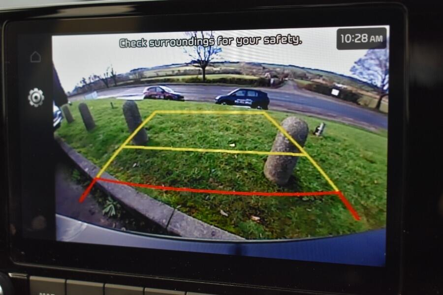 Used Kia Stonic 2025 for sale - 76689725: Photo 16