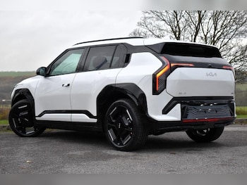Used Kia EV3 2025 for sale - 77573945: Photo