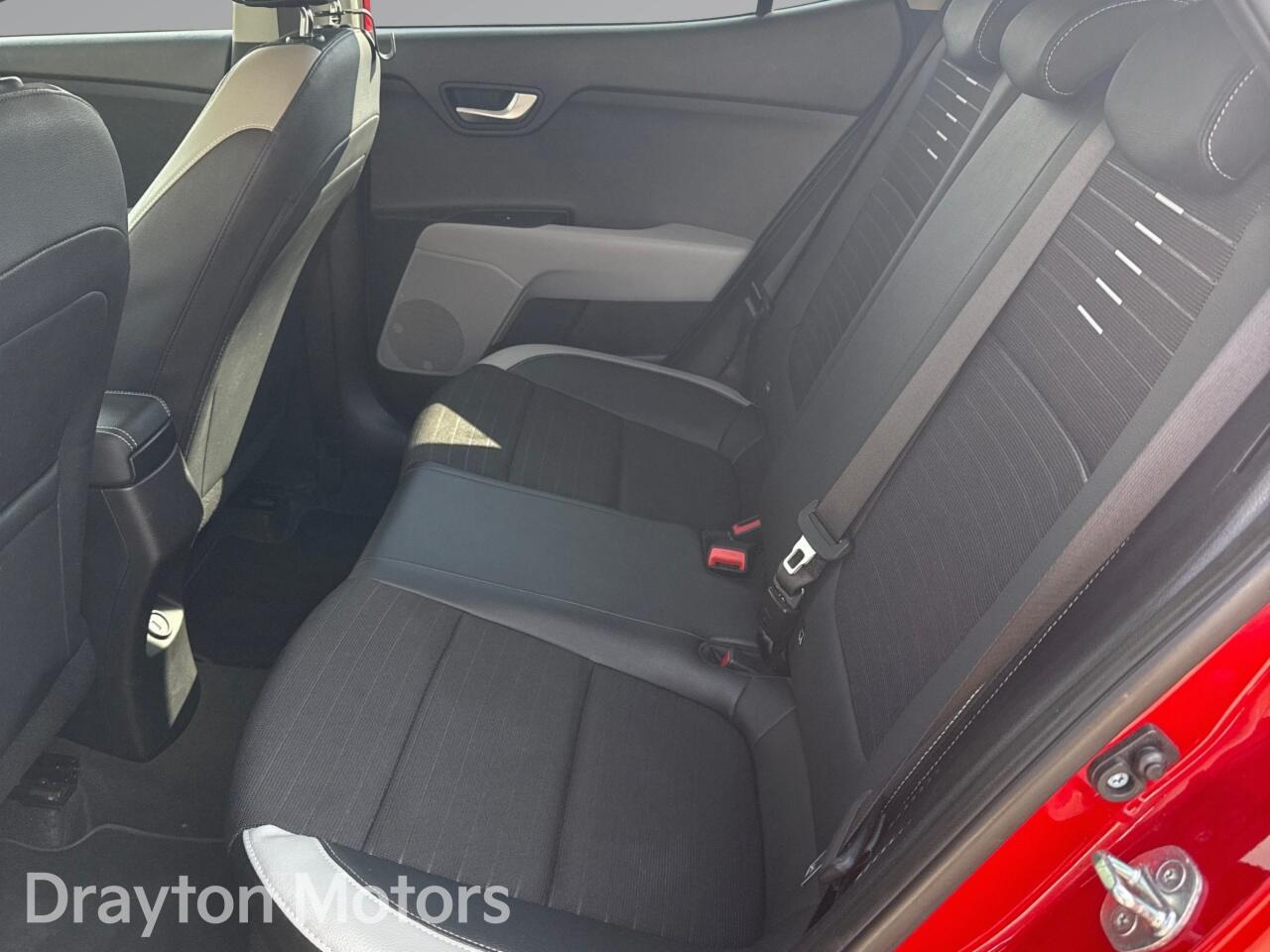 Used Kia Stonic for sale - 78086751: Photo 14