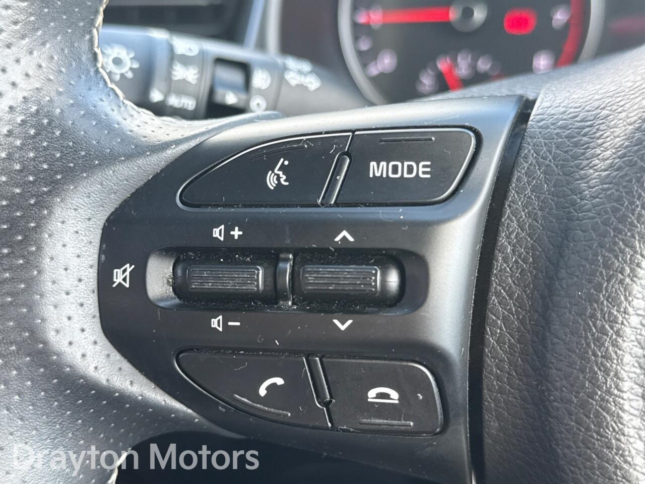 Used Kia Stonic for sale - 78086751: Photo 18