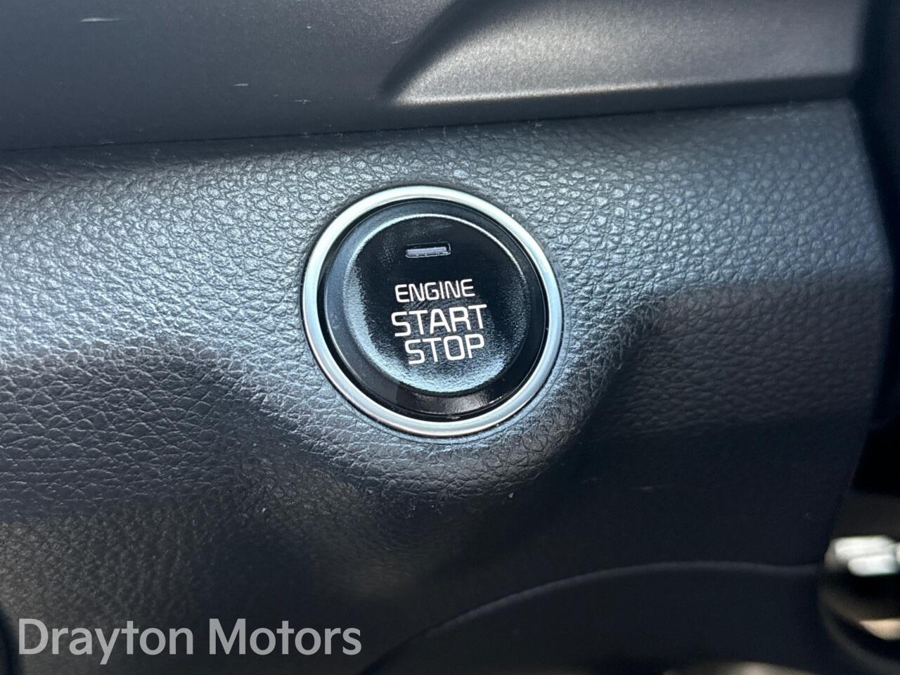 Used Kia Stonic for sale - 78086751: Photo 28