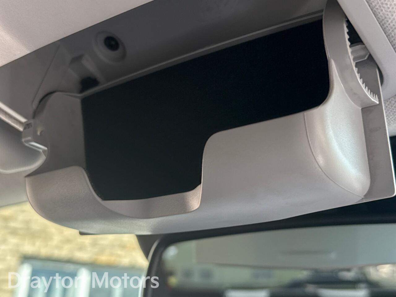 Used Kia Stonic for sale - 78086751: Photo 36