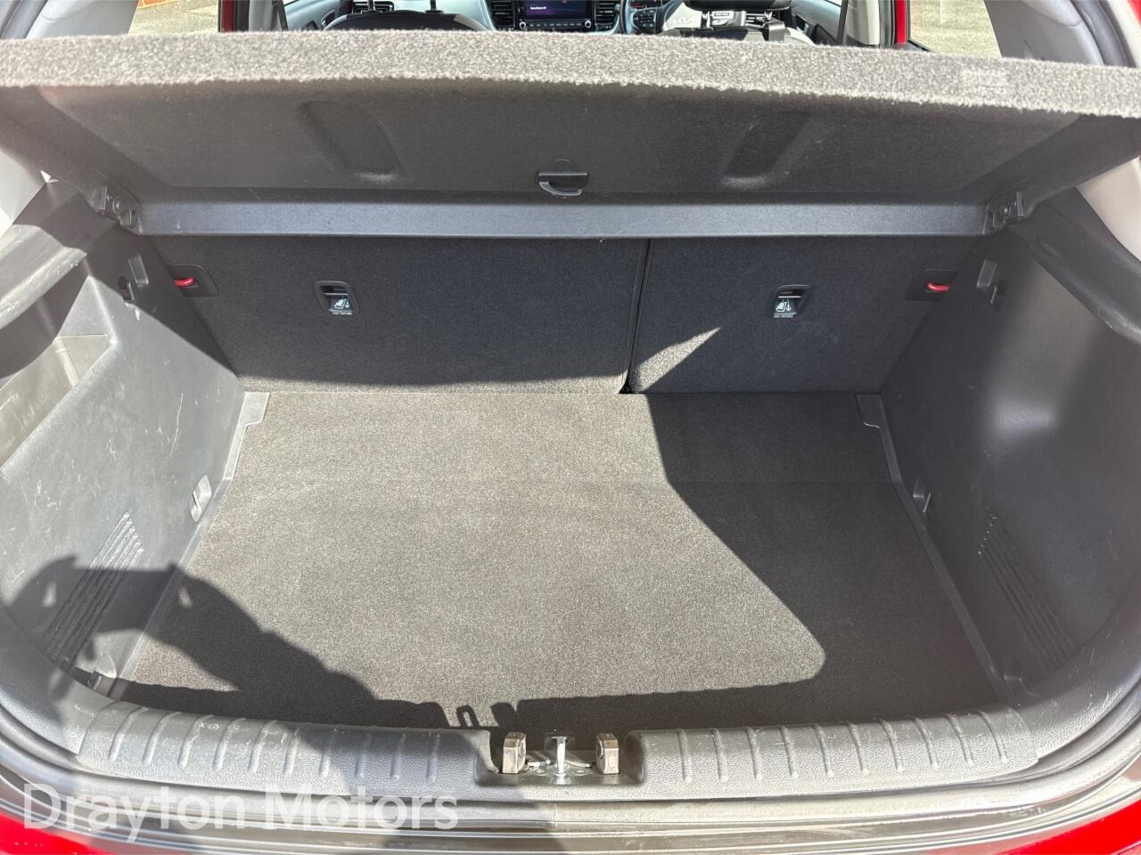 Used Kia Stonic for sale - 78086751: Photo 44