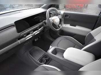 Used Kia EV3 2025 for sale - 77321126: Photo