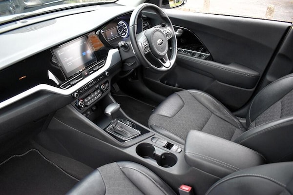 Used Kia Niro 2020 for sale - 76259902: Photo 2