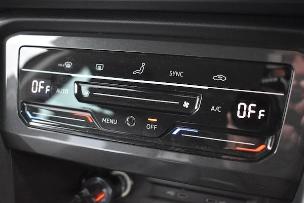 Used Volkswagen Tiguan 2021 for sale - 76152080: Photo 26