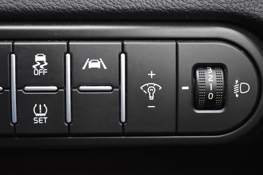 Used Kia Ceed 2023 for sale - 77320436: Photo 34