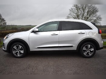 Used Kia Niro 2020 for sale - 77292026: Photo