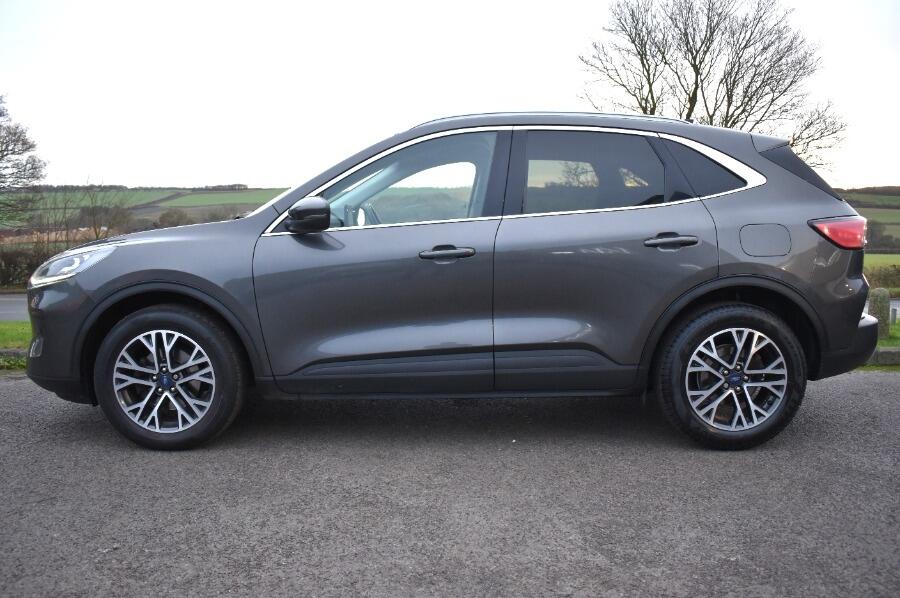 Used Ford Kuga 2020 for sale - 77321061: Photo 4