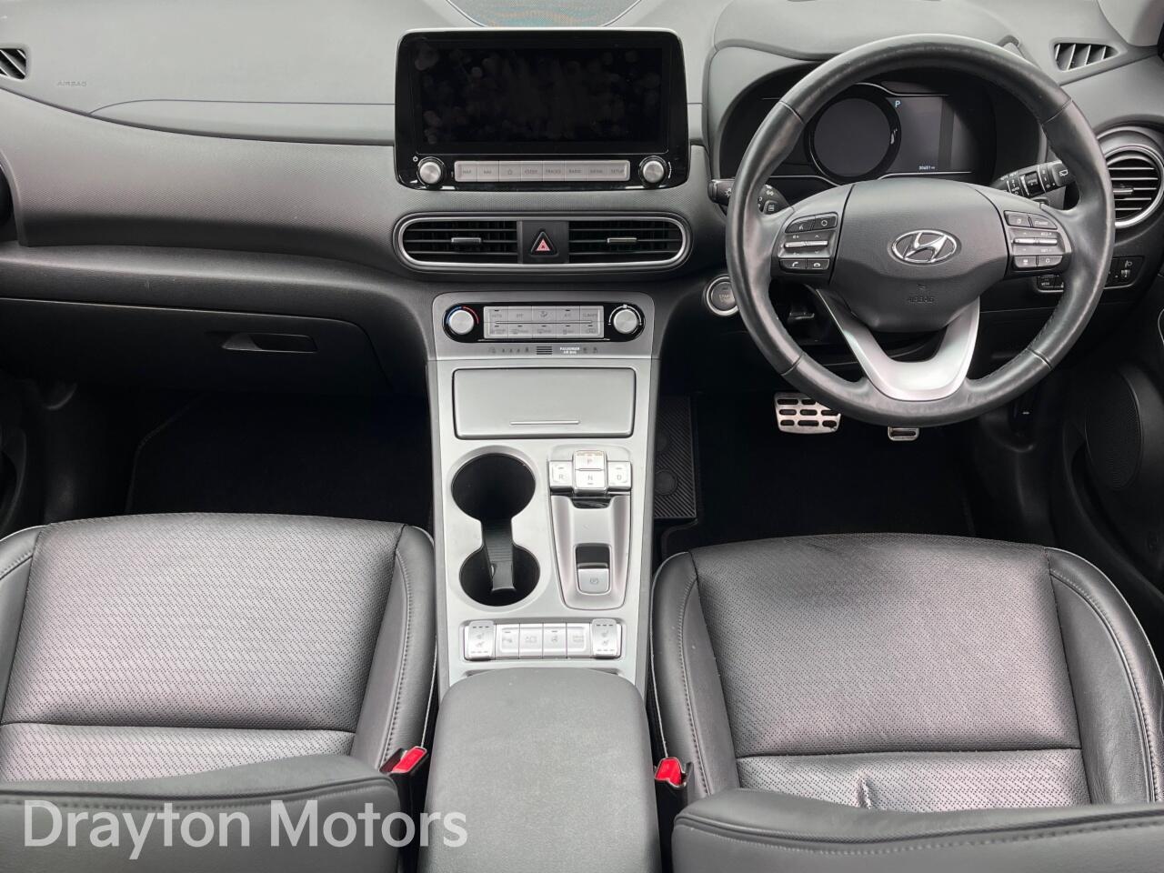 Used Hyundai KONA 2020 for sale - 77612336: Photo 2