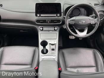 Used Hyundai KONA 2020 for sale - 77612336: Photo