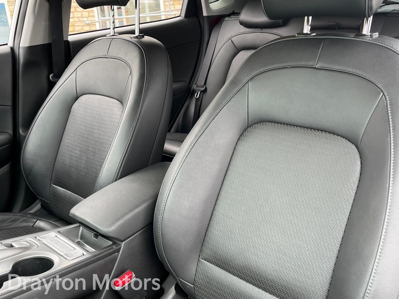 Used Hyundai KONA 2020 for sale - 77612336: Photo 33