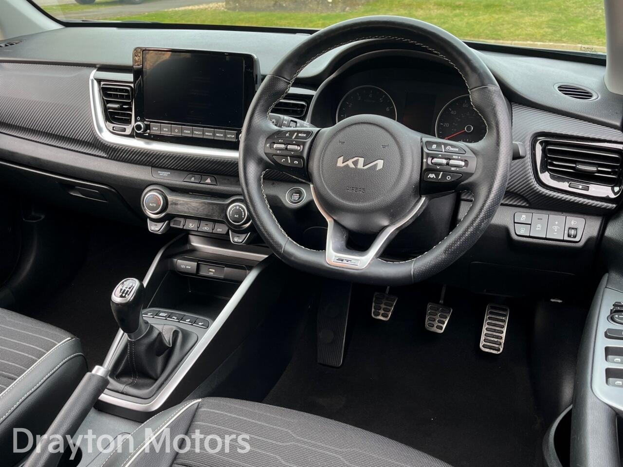 Used Kia Stonic 2023 for sale - 78157394: Photo 12