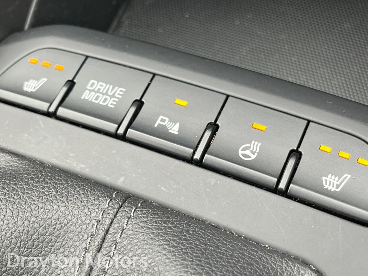 Used Kia Stonic 2023 for sale - 78157394: Photo 24