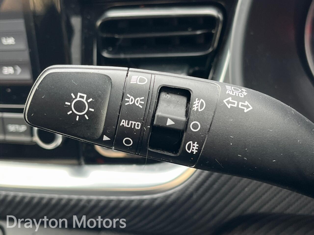 Used Kia Stonic 2023 for sale - 78157394: Photo 27