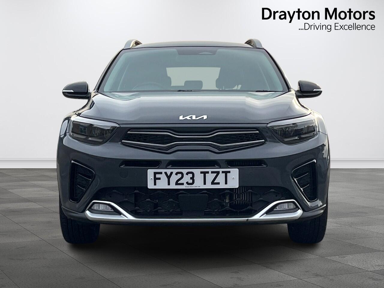 Used Kia Stonic 2023 for sale - 78157394: Photo 3