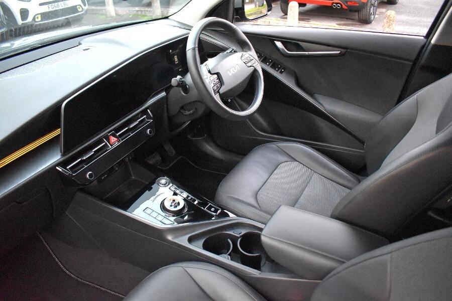 Used Kia Niro 2023 for sale - 77166537: Photo 2