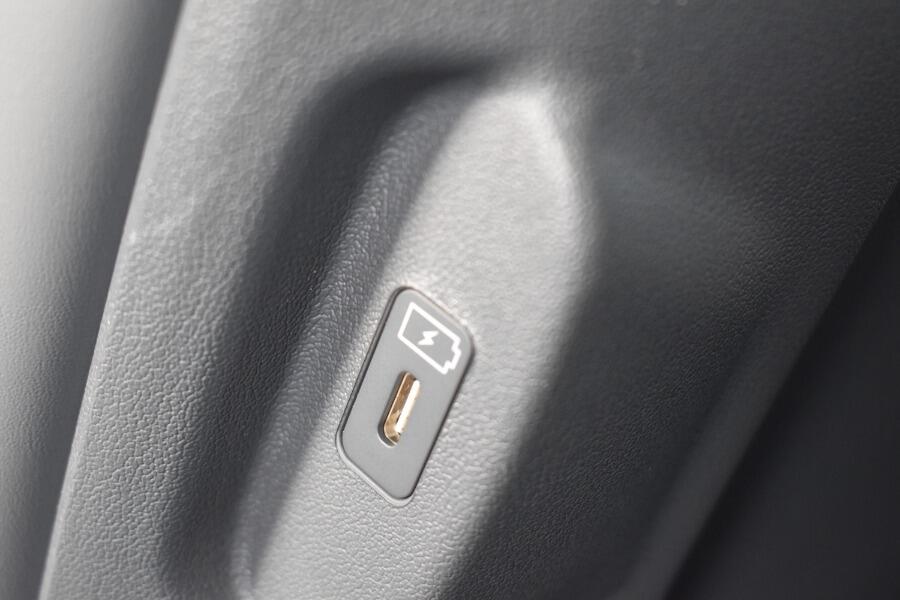 Used Kia EV3 2025 for sale - 76752759: Photo 39