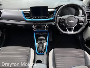 Used Kia Stonic 2024 for sale - 77723714: Photo