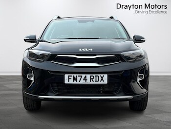 Used Kia Stonic 2024 for sale - 77723714: Photo