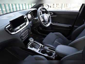 Used Kia Ceed 2025 for sale - 75623826: Photo