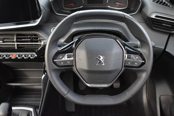 Used Peugeot 208 for sale - 76152194: Photo 11