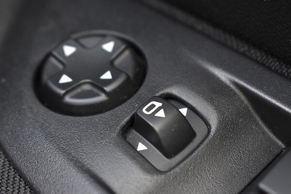 Used Peugeot 208 for sale - 76152194: Photo 32
